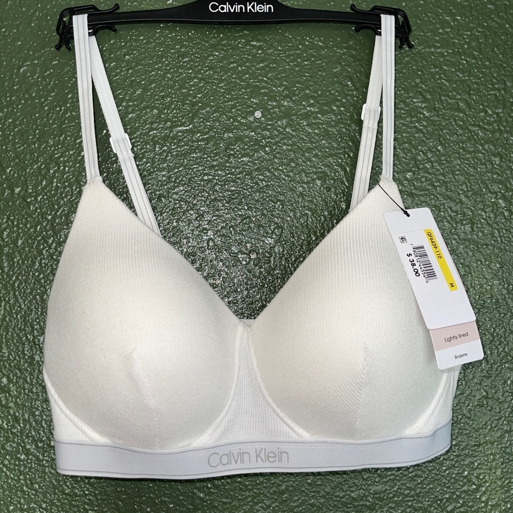 Calvin Klein bra lightly lined